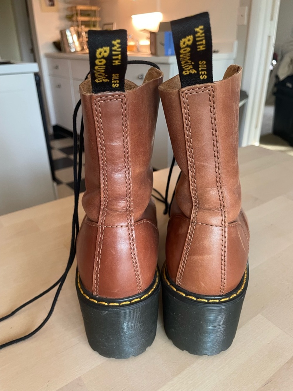 Dr. Martens Women's Leona Leather Lace-Up Boots - Picture 5 of 12